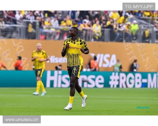 阿德耶米与科贝尔盛赞科瓦奇严格执教风格强调纪律与专注